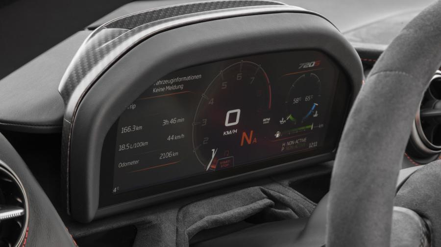 Панель приборов McLaren 720S Coupe 2017 года  (WW) (фото 63 из 160)